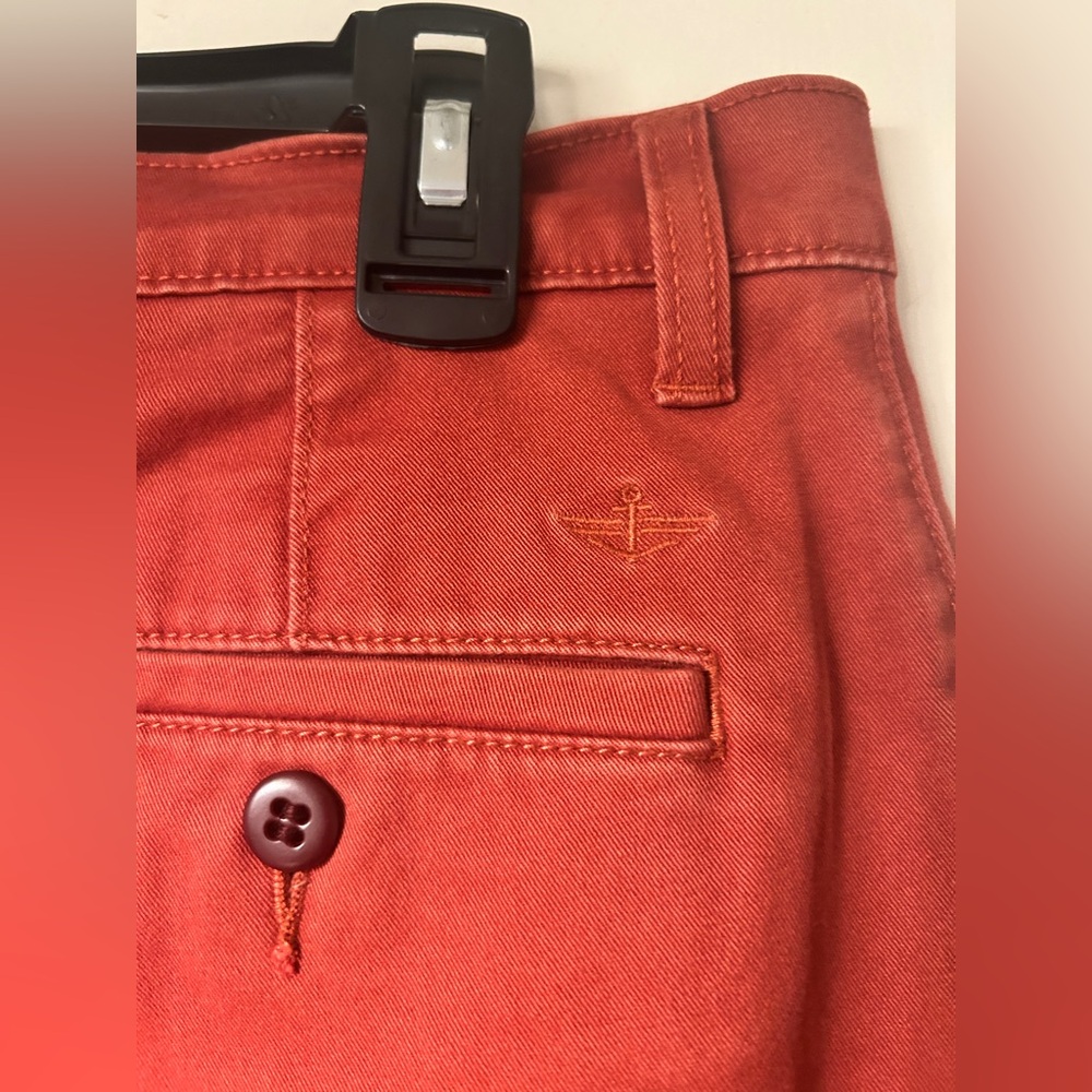 Men’s Docker Red Rust Straight Fit Khaki Pants - Picture 4 of 7
